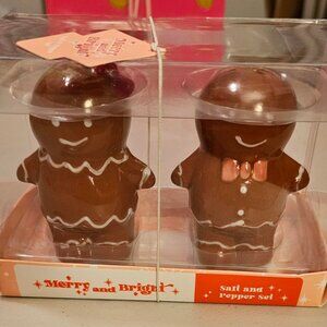 Starry and Bright gingerbread shakers
